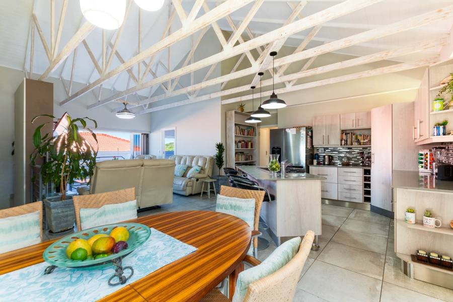 4 Bedroom Property for Sale in Bergsig Western Cape